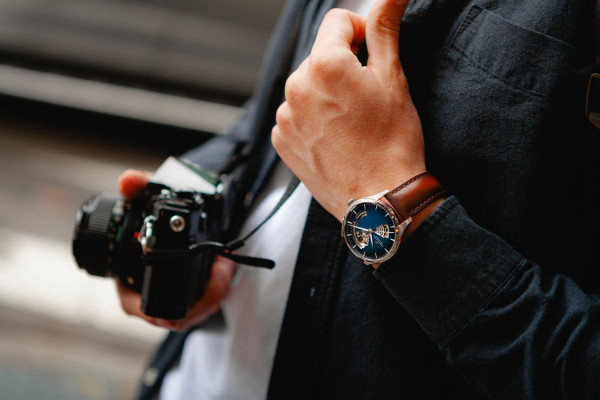 HAMILTON JAZZMASTER OPEN HEART 40MM MEN'S WATCH H32675540