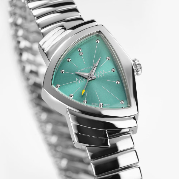 hamilton ventura triangular quartz watch turquoise dial classicwatches.bg