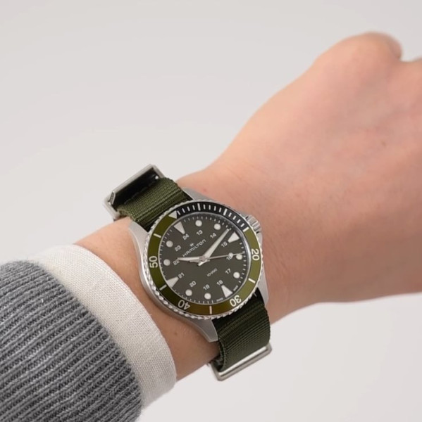 HAMILTON KHAKI NAVY 37MM H82241961