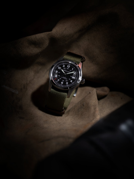 ЧАСОВНИК HAMILTON KHAKI FIELD AUTO 38 ММ CALL OF DUTY H70475930