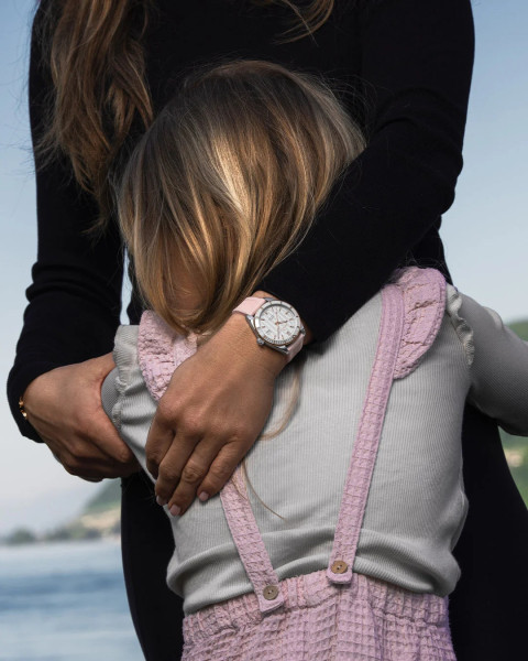 adventure-sport-n1800.08s06.w01-бял-циферблат-и-розова-каишка