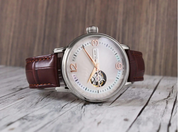 Часовник POLJOT INTERNATIONAL Jaros Open Heart 42mm 38NH.4280811 – сребрист циферблат със седефен пръстен – classicwatches.bg