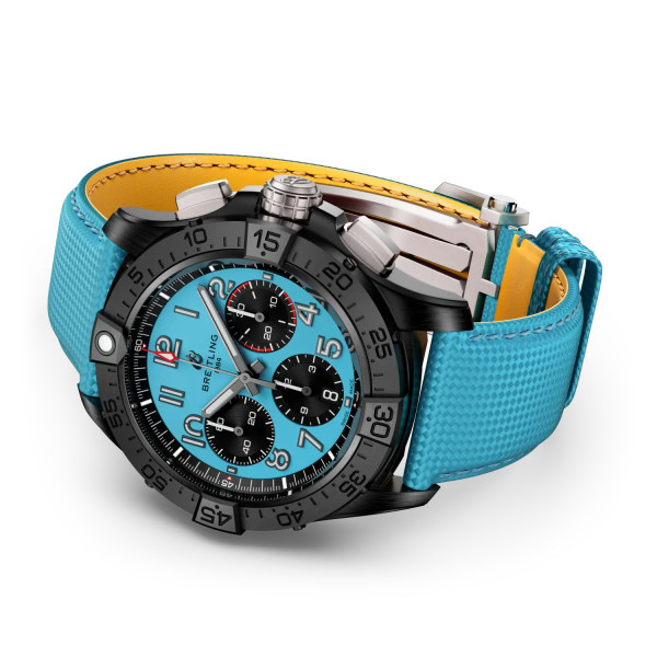 Часовник BREITLING AVENGER B01 CHRONOGRAPH 42 NIGHT MISSION SB0146101L1X1
