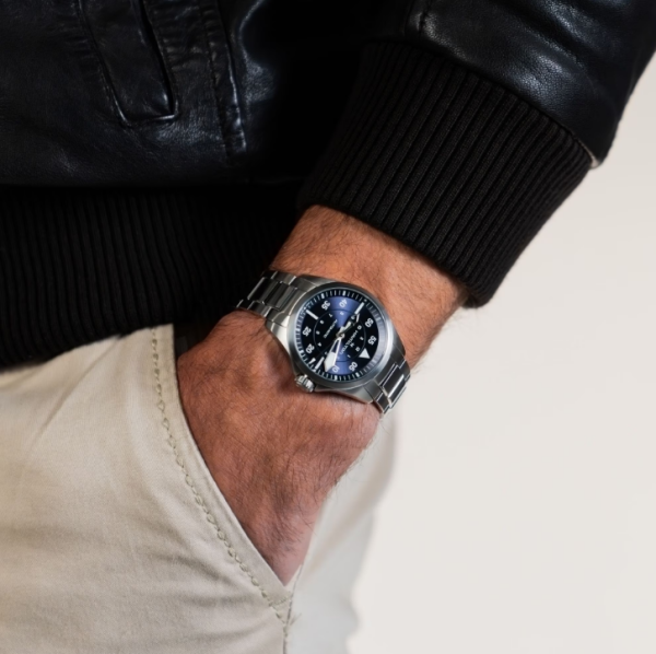 HAMILTON KHAKI AVIATION PILOT H76.215.140