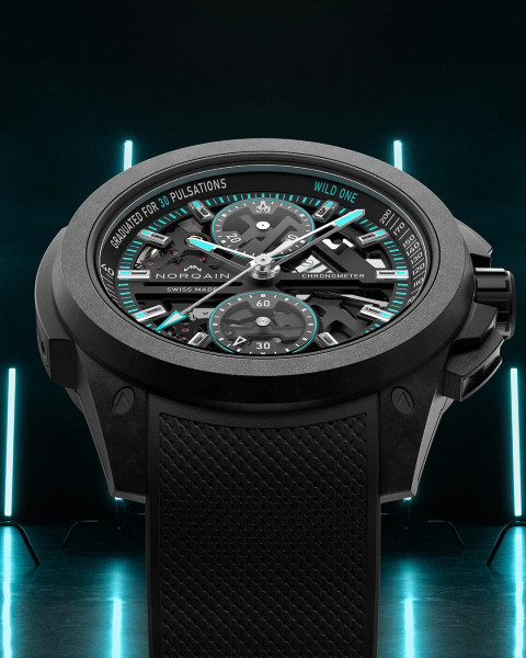 часовник norqain wild one skeleton flyback хронограф 42 мм classicwatches.bg