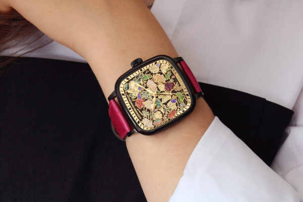 дамски часовник alexander-shorokhoff-bella-alla-as.kd02-b-a-on-wrist-classicwatches