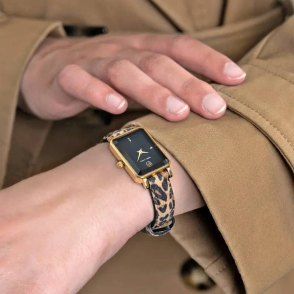 Pierre Lannier 006L539 дамски кварцов часовник с леопардова каишка ClassicWatches.bg
