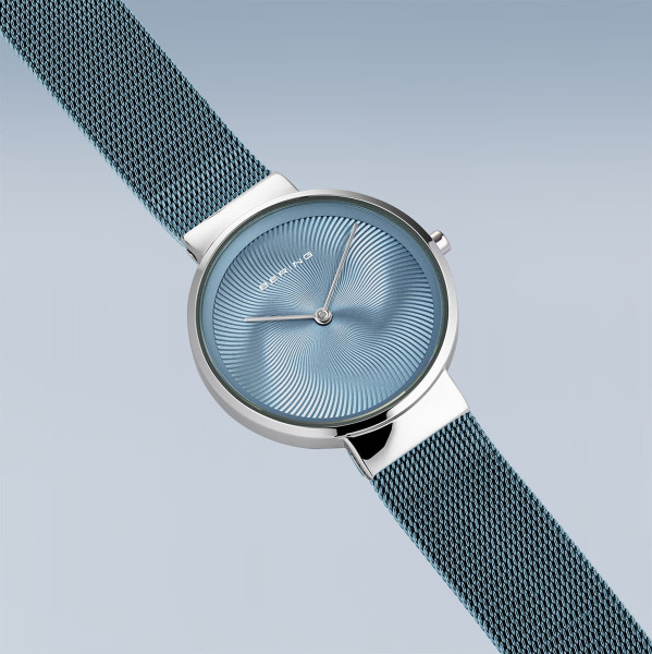 Часовник Bering 19031-308