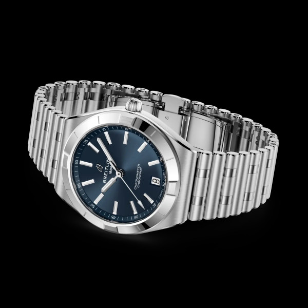 часовник breitling chronomat 36 син циферблат стоманена верижка classicwatches.bg