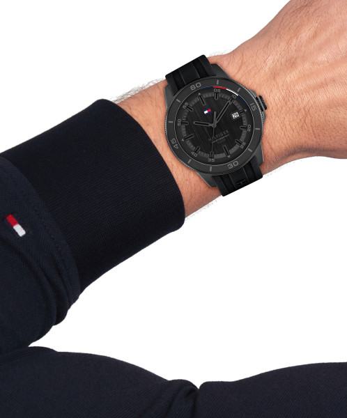 tommy hilfiger 1792226 черен циферблат и силиконова каишка classicwatches.bg