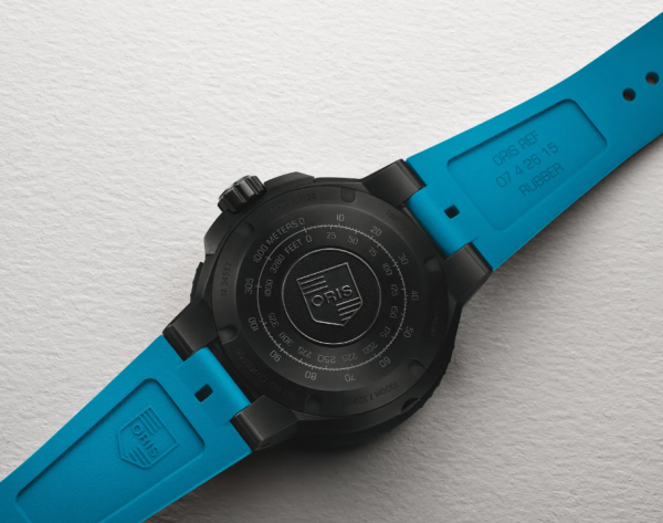 ЧАСОВНИК ORIS AQUIS PRO 1000М 49.5 ММ 01 733 7801 7255-SET