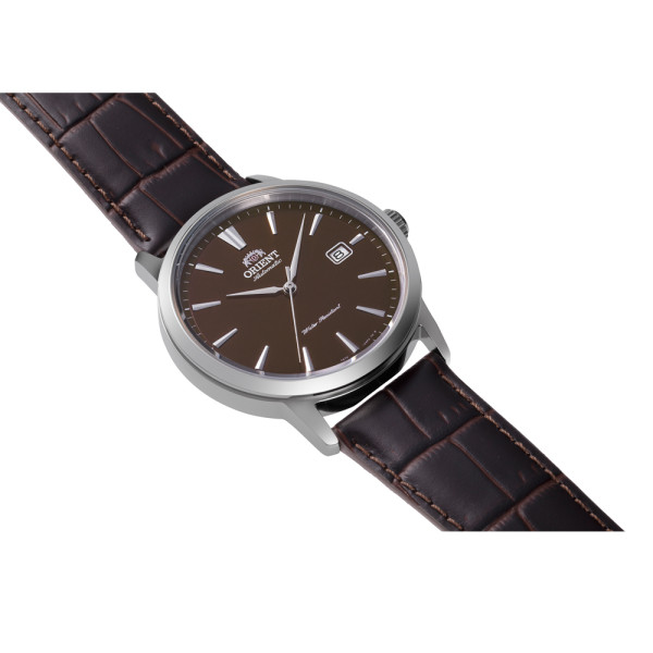 Orient RA AC0F17Y елегантен модел кожена каишка дата classicwatches.bg