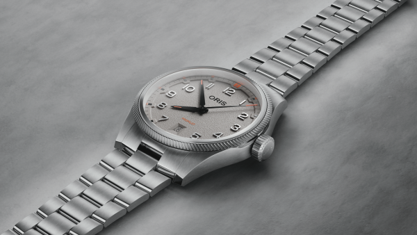 ЧАСОВНИК ORIS PROPILOT DATE 41 ММ 01 733 7805 4163-07 8 20 04LC