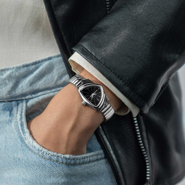 Hamilton Ventura S Quartz H24211130