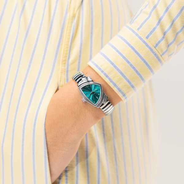 hamilton ventura blue hawaii inspired watch classicwatches.bg