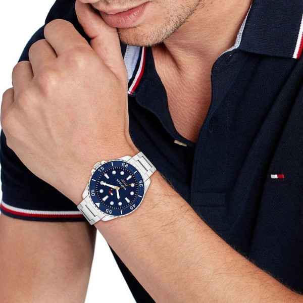 Tommy Hilfiger 1792202 мъжки часовник син циферблат ClassicWatches.bg

