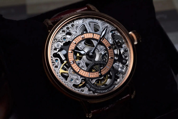 POLJOT INTERNATIONAL QUEEN VICTORIA 43MM LIMITED EDITION 300 3620.1940673