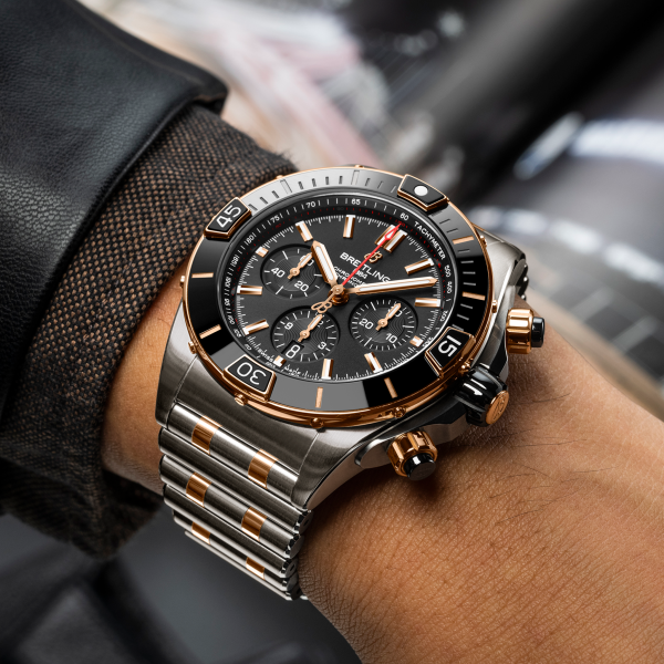 SUPER CHRONOMAT B01 44 UB0136251B1U1