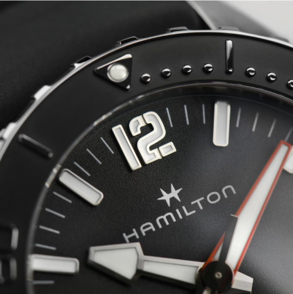 мъжки часовник Hamilton с 300 м водоустойчивост – ClassicWatches.bg