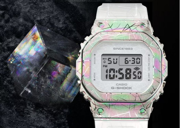 CASIO G-SHOCK S SIZE LIMITED EDITION GM-S5640GEM-7ER