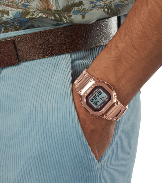 CASIO G-SCHOCK GMW-B5000GD-4ER