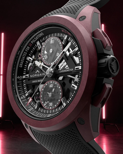 часовник norqain wild one skeleton chrono лимитиран модел 400 броя classicwatches.bg