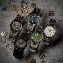 CASIO EFK-100D-3AER мъжки часовник със зелен циферблат

