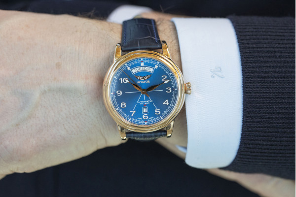 Aviator Douglas Day-Date V.3.44.2.402.4