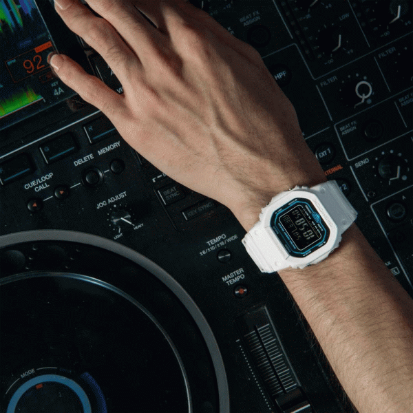 CASIO G-SHOCK DW-B5600SF-7ER