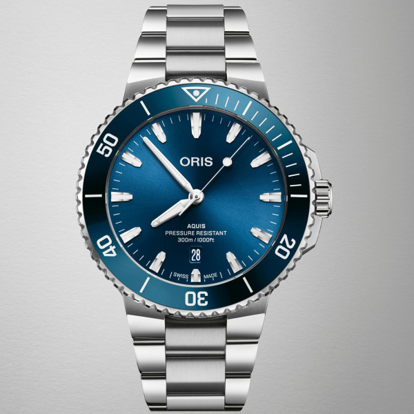 ЧАСОВНИК ORIS AQUIS DATE 43.5MM 733 7789 4153-07 8 23 04PEB