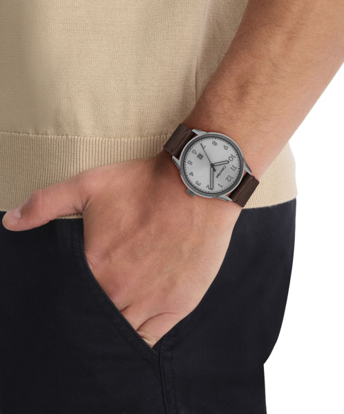 Calvin Klein 25200519 кварцов модел с кафява кожена каишка – ClassicWatches.bg