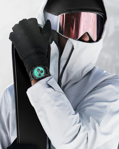 NORQAIN Adventure Sport 44mm син циферблат и хронограф – classicwatches.bg