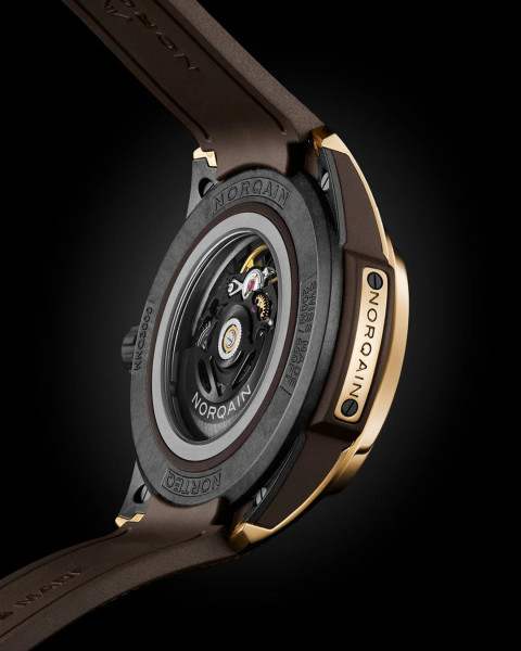 NORQAIN N3000.07G04.N01 със скелетон циферблат и COSC механизъм – classicwatches.bg