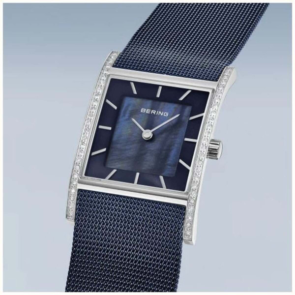 Часовник Bering 10426-262-S