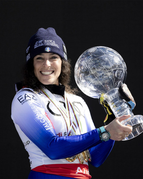 Луксозен часовник NORQAIN Wild ONE Skeleton N3000.07Q27.B07 с модерна визия – classicwatches.bg