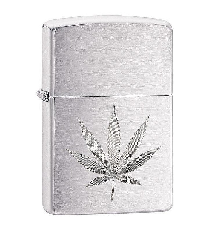 Zippo запалка 29587 Leaf Design Engraved