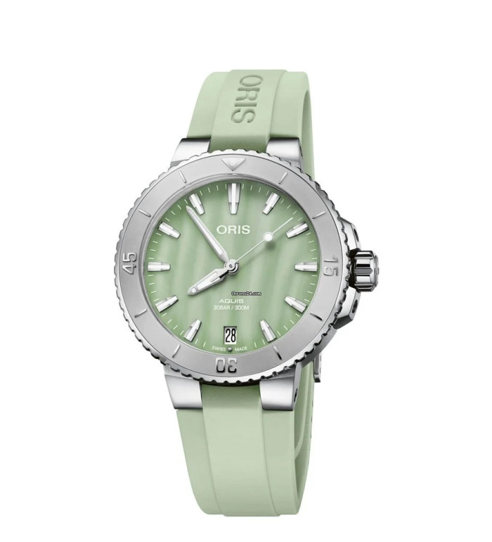 ORIS AQUIS DATE 36.5MM 733 7770 4157-07 4 18 67FC